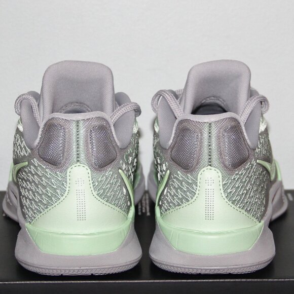 Nike Sabrina 2 Basketball Shoes Fresh Mint Mens 14 Womens 15.5 main image 3